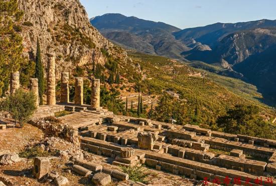德尔斐